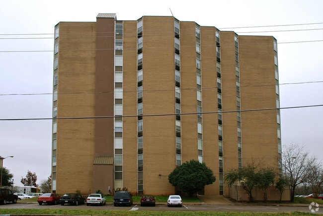 Midpark Towers Dallas Tx Apartment Finder