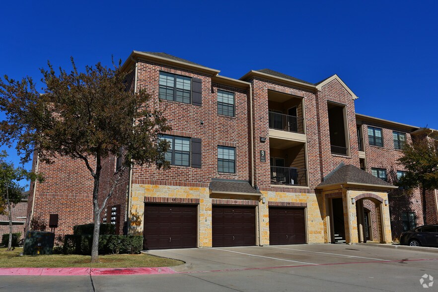 Estates at Vista Ridge - Lewisville, TX | Apartment Finder