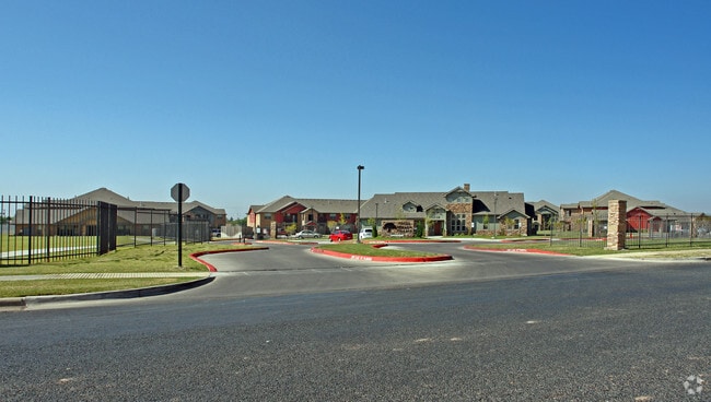 Stonehollow Apartments Lubbock Tx Apartment Finder
