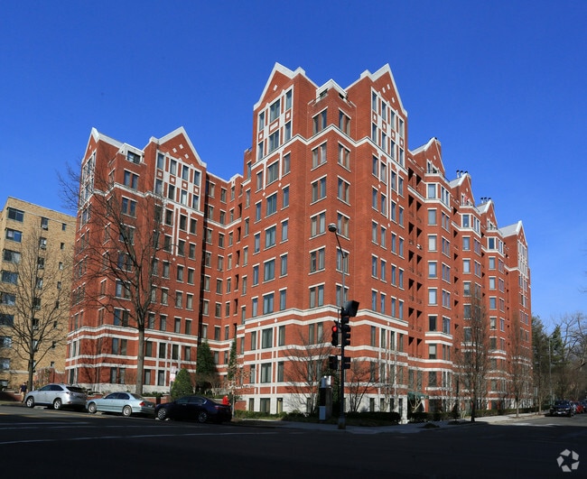The Saratoga Apartments Washington, DC Apartment Finder