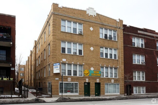 5662 N Ridge Ave  Chicago, IL  Apartment Finder