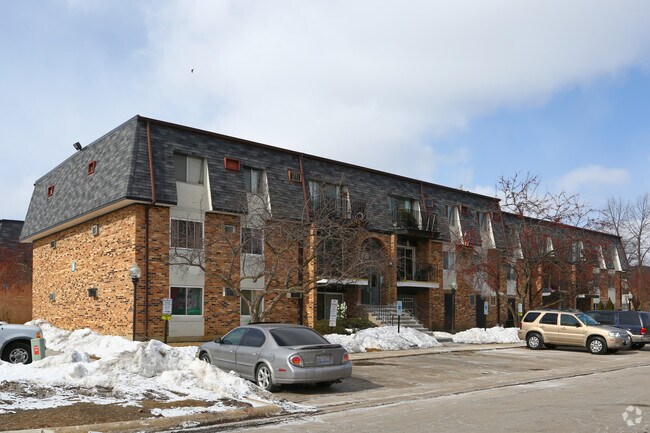 quarter apartments west dundee il 16 e dundee quarter dr palatine il apartment finder quarter apartments west dundee il 16 e dundee quarter dr palatine il apartment finder