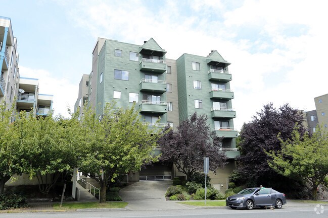 Avalon Apartments West Seattle Avalon Apartments West Seattle