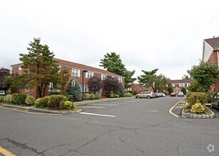 Mountainview Gardens Springfield Nj Apartment Finder Building Photo Mountainview Gardens