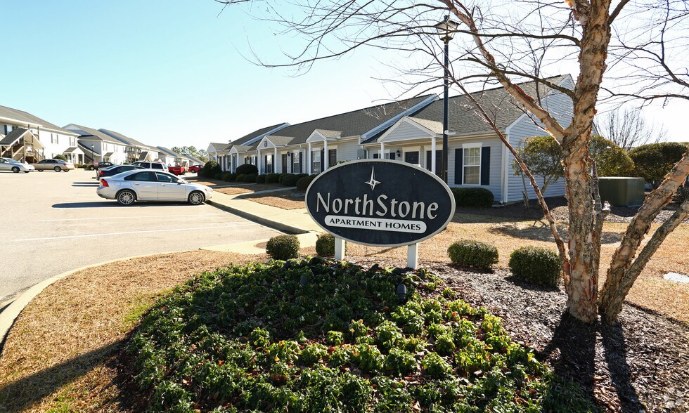 Northstone Apartment Homes Columbia, SC Apartment Finder