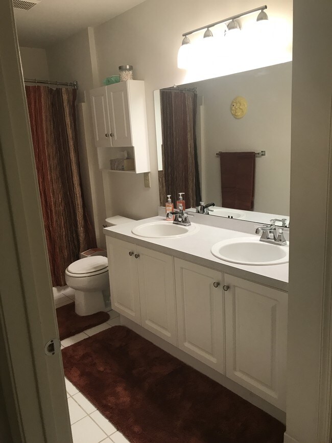 Bathroom Fixtures King Of Prussia Pa 90 bill smith blvd - king of prussia, pa | apartment finder Bathroom Fixtures King Of Prussia Pa 90 bill smith blvd - king of prussia, pa | apartment finder