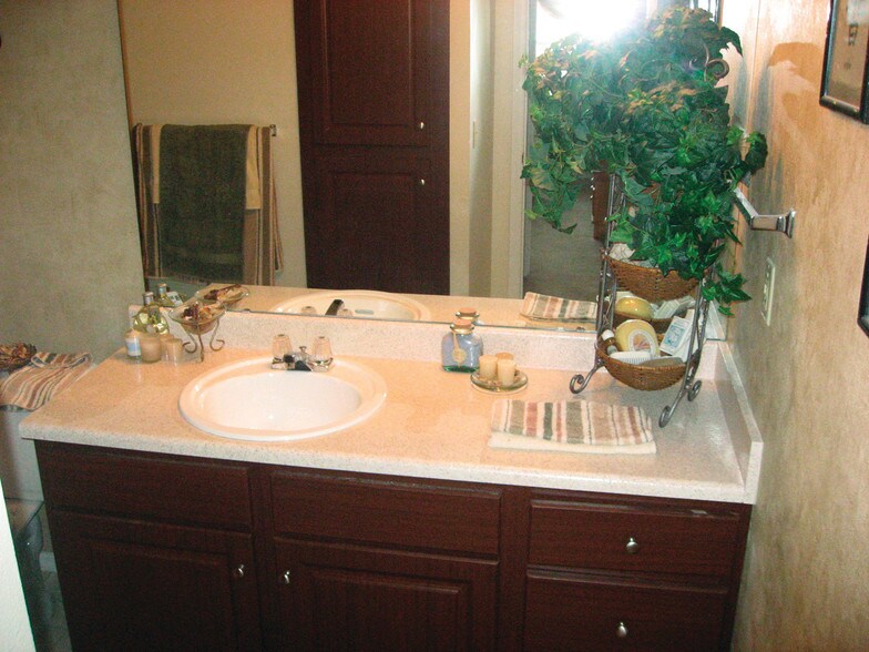 Bathroom Sinks Charlotte Nc hillrock estates - charlotte, nc | apartment finder Bathroom Sinks Charlotte Nc hillrock estates - charlotte, nc | apartment finder