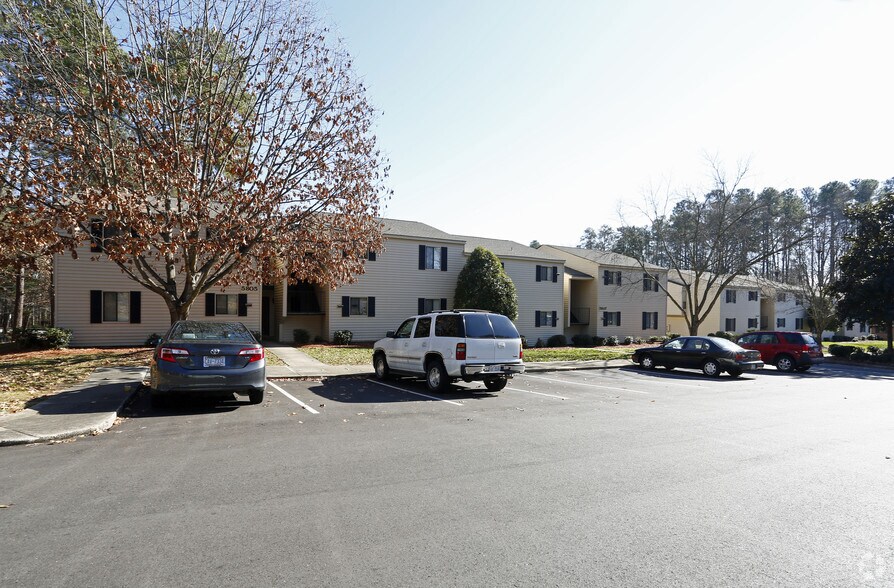 Arbor Crest Apartments Raleigh, NC Apartment Finder