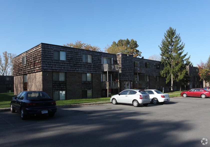 The Willows & Northwood Liverpool, NY Apartment Finder