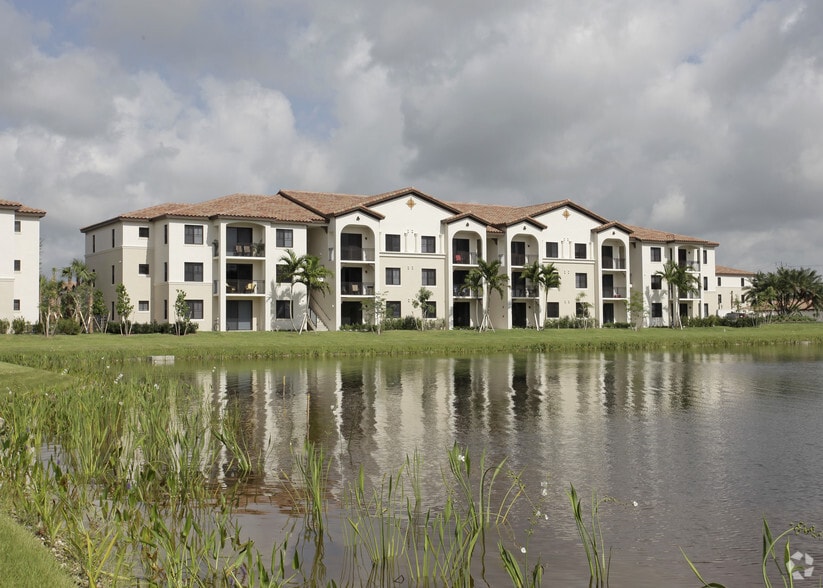 Solle Davie Luxury Apartments Davie, FL Apartment Finder