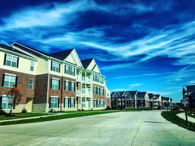 Double Creek Flats Plainfield, IN Apartment Finder