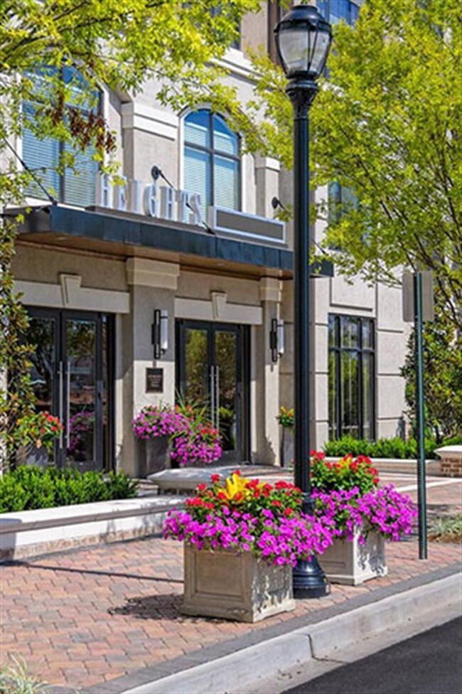 The Mark at West Midtown Atlanta, GA Apartment Finder