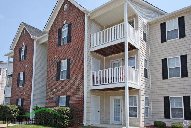 South Main Apartments Hope Mills, NC Apartment Finder