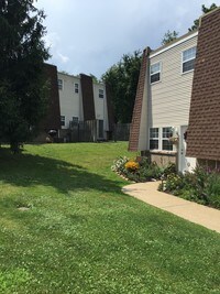 Whitehall Apartments | Pittsburgh Apartment Finder Whitehall Apartments | Pittsburgh Apartment Finder