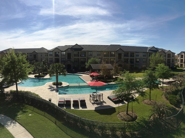 Discovery at Shadow Creek Ranch Pearland, TX Apartment Finder