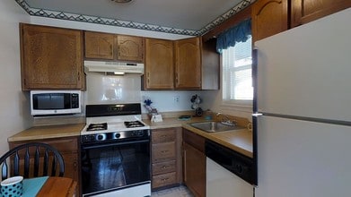 Montclair Duplex Apartments - Philadelphia, PA | Apartment Finder