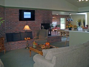 Oakbrook Apartments - Reynoldsburg, OH | Apartment Finder