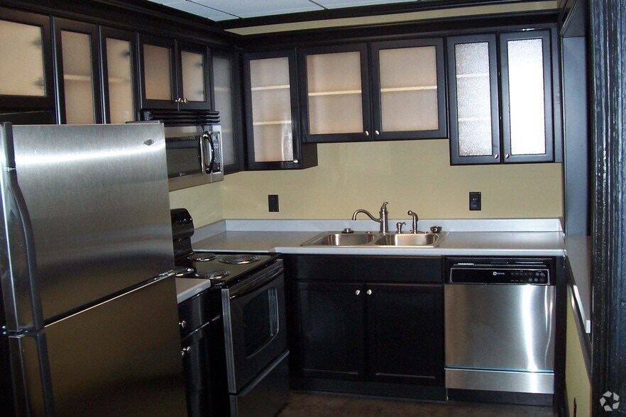 Kitchen Cabinets Jackson Tn renaissance center - jackson, tn | apartment finder Kitchen Cabinets Jackson Tn renaissance center - jackson, tn | apartment finder