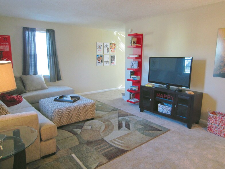 Midtown Oaks Townhomes Mobile, AL Apartment Finder