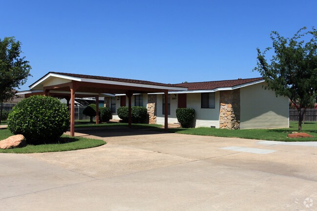 Peppertree Apartments Norman, OK Apartment Finder Peppertree Apartments Norman, OK Apartment Finder