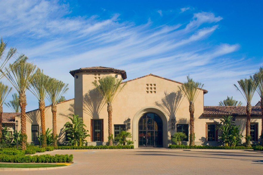 The Enclave at South Coast Costa Mesa, CA Apartment Finder