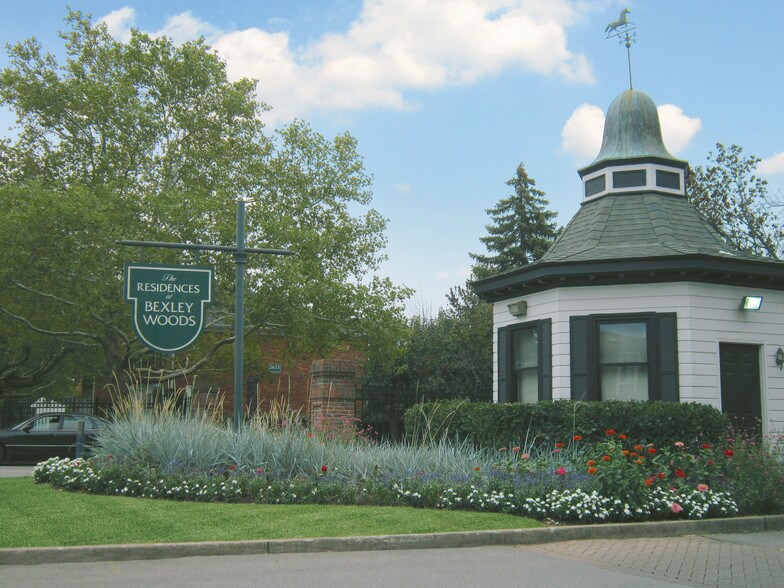 The Charles at Bexley Columbus, OH Apartment Finder