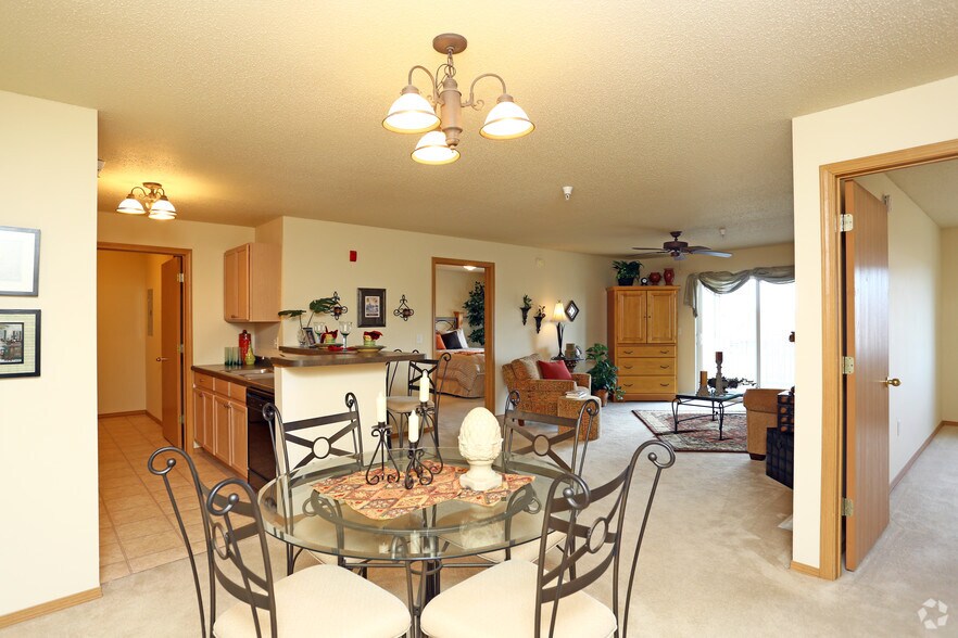 Stonehedge Apartments Sioux Falls, SD Apartment Finder
