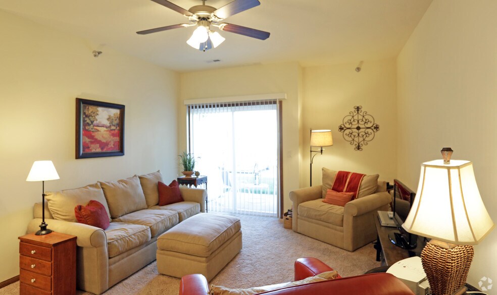 Silver Oak Condos West Des Moines, IA Apartment Finder