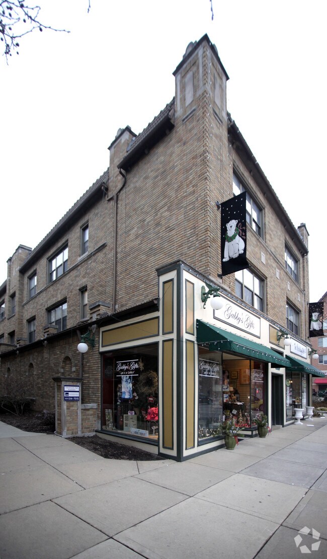 Curtiss Apartments Downers Grove, IL Apartment Finder