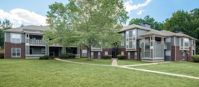 Colonial Village at Waterford - Midlothian, VA | Apartment Finder