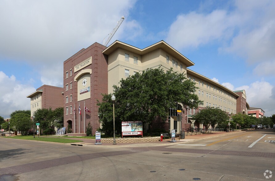 The Tradition College Station, TX Apartment Finder