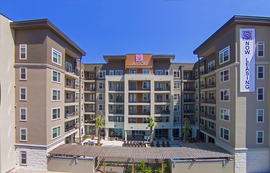 Astor Tanglewood Houston, TX Apartment Finder