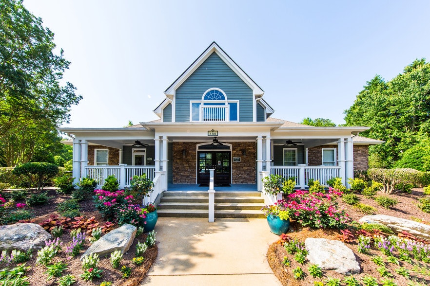 Marquis on Edwards Mill Raleigh, NC Apartment Finder