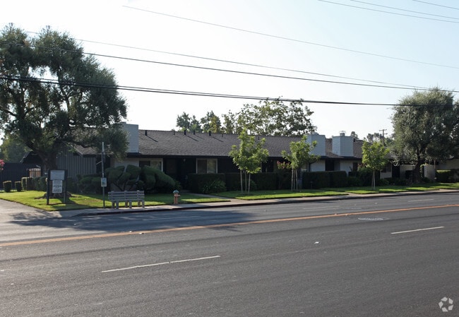 La Espana Garden Apartments Lodi Ca Apartment Finder La Espana Garden Apartments