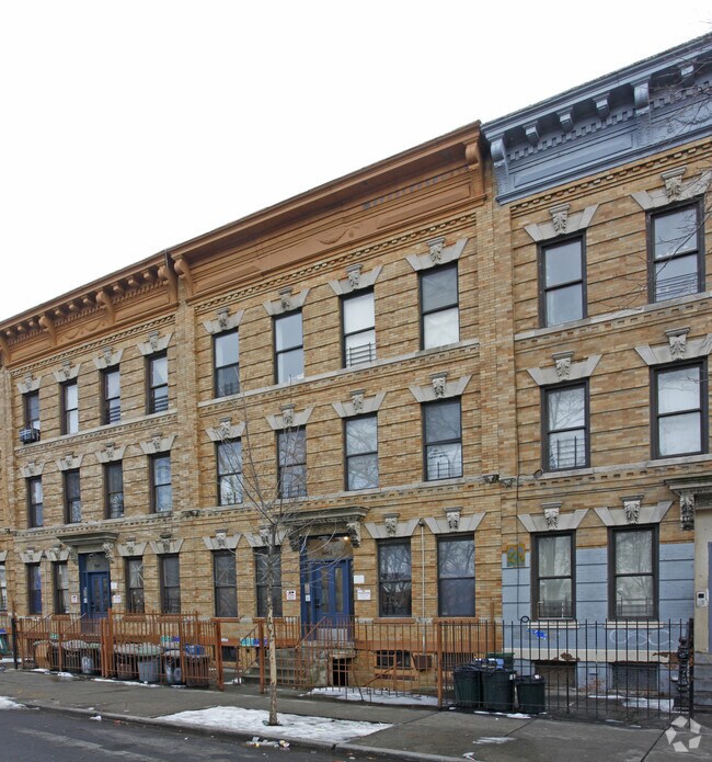 1402 Putnam Ave Brooklyn, NY Apartment Finder
