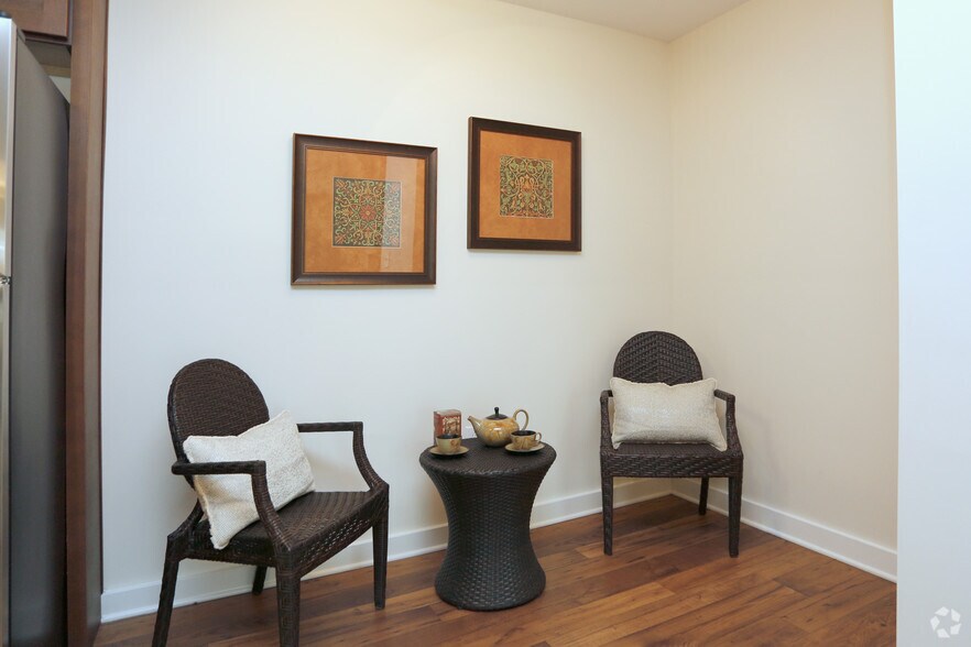 Riverside House Apartments - Atlanta, GA | Apartment Finder Riverside House Apartments - Atlanta, GA | Apartment Finder