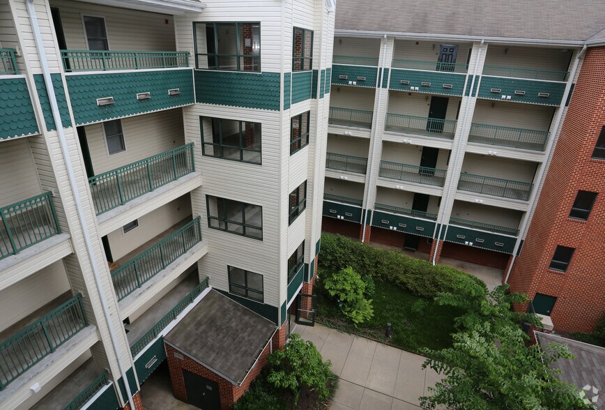 Pooks Hill Tower Court Bethesda Md Apartment Finder