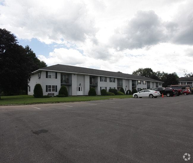 Old Carriage House Apartments Clinton, NY Apartment Finder