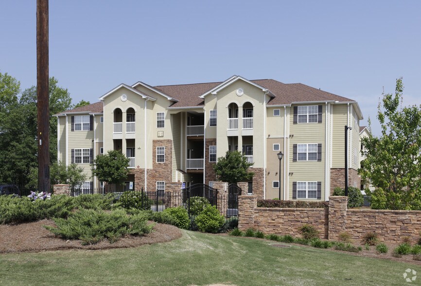 Tuscan Heights - Greer, SC | Apartment Finder