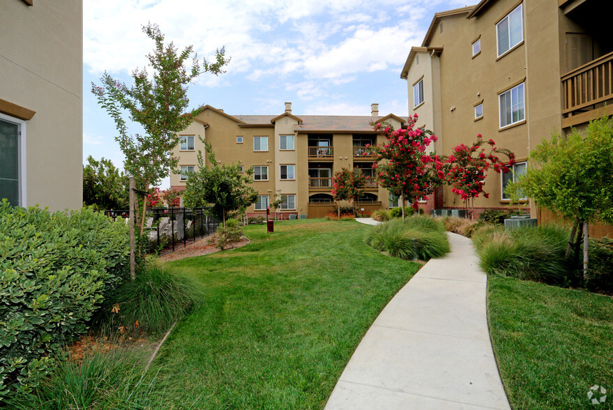 Valencia at Gale Ranch - San Ramon, CA | Apartment Finder