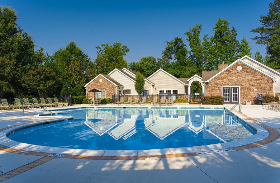 Lake Cameron Apex, NC Apartment Finder