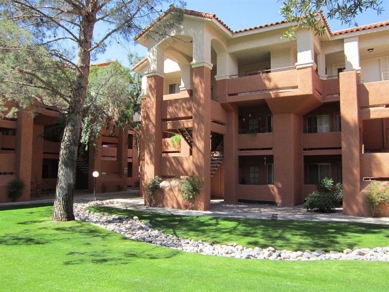 Sandstone Apartments Tucson, AZ Apartment Finder