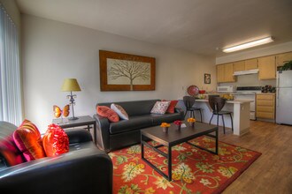Highland Village Apartments Flagstaff Az Apartment Finder
