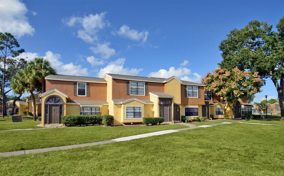 Village Townhomes Orlando, FL Apartment Finder