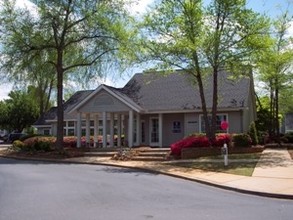 Gleneagle Apartments - Greenville, SC | Apartment Finder