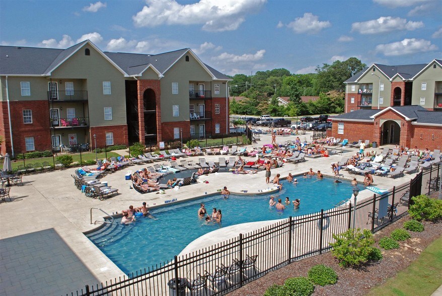 Cev Tuscaloosa Al Apartment Finder Primary Photo Cev Tuscaloosa