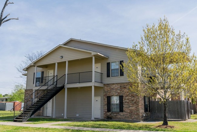 Pinnacle Apartments - Monroe, LA | Apartment Finder