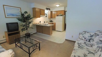 Mogadore Square Apartments Akron Oh Apartment Finder Mogadore Square Apartments