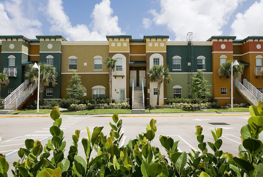 Quantum Lake Villas Boynton Beach, FL Apartment Finder