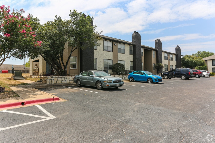 Heritage Square Waco, TX Apartment Finder